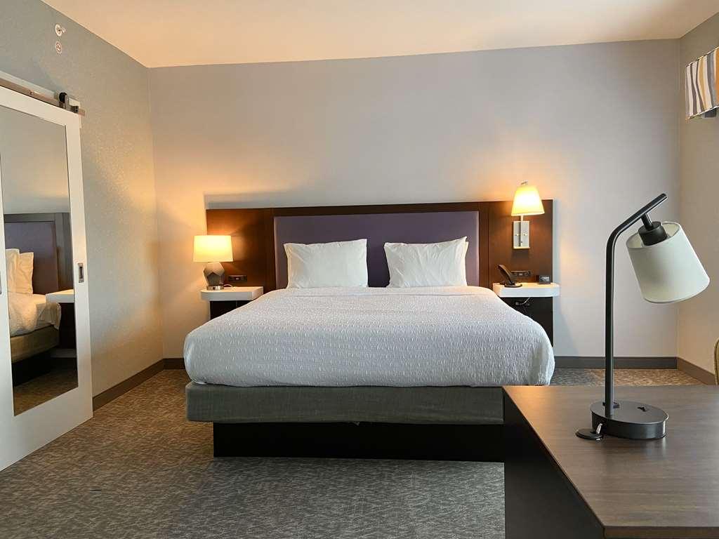 Hampton Inn Mcminnville, Tn الغرفة الصورة